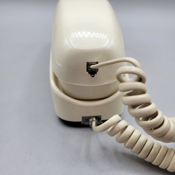 Conairphone Slim Design Lighted Dial Desk Or Wall Mount Corded Telephone - Picture 8 of 12